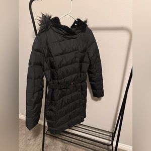 T Tahari Black Windprood Coat with Faux Fur Hood Size M